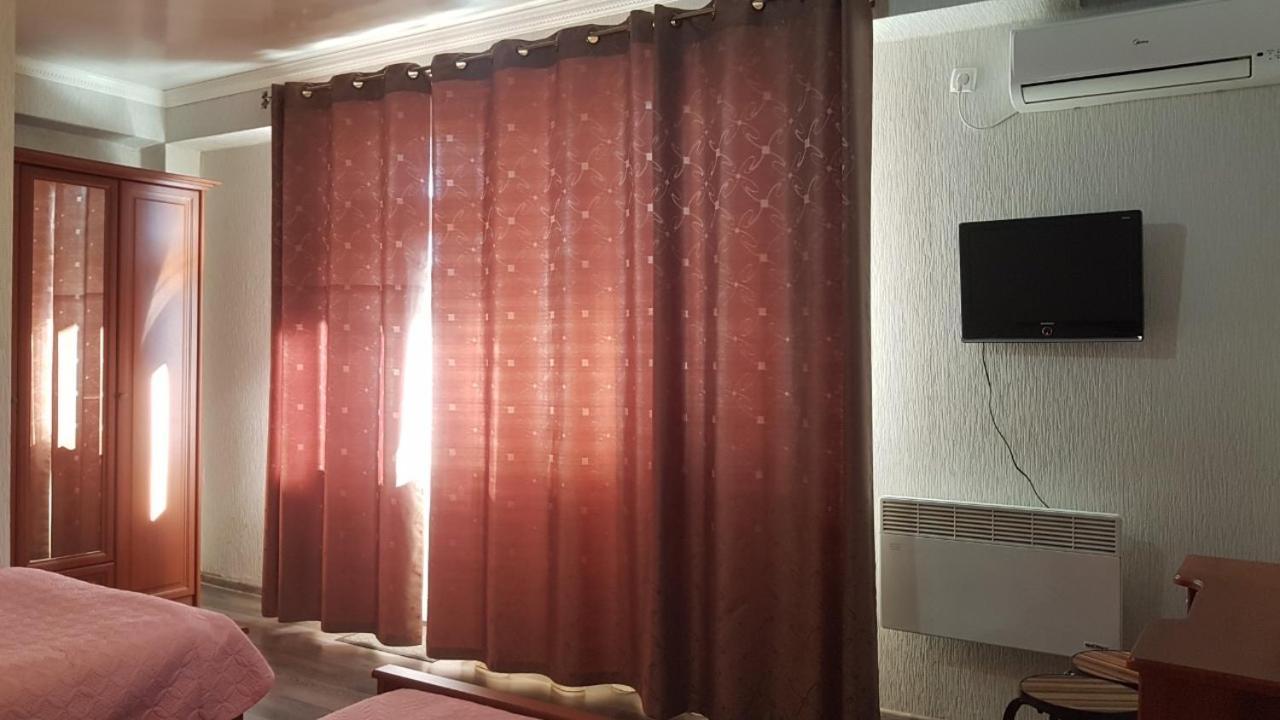 Holidays In Sukhum Σουχούμι Εξωτερικό φωτογραφία